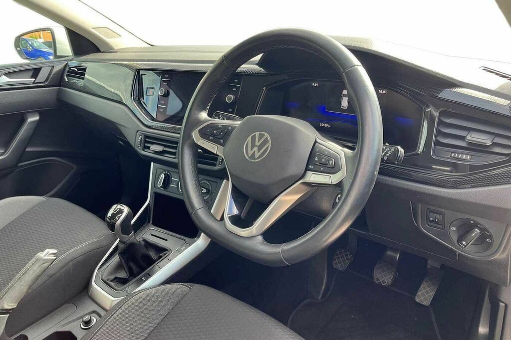 Volkswagen Polo 1.0 Tsi Life WD73VTM White #6