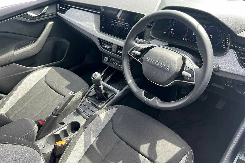 Skoda Kamiq 1.0 Tsi Se Edition GL25KBV Silver #5