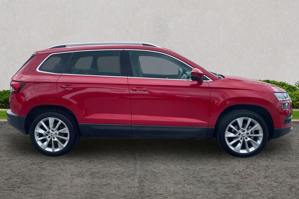 Skoda Karoq 1.5 Tsi Se L Dsg Red #4