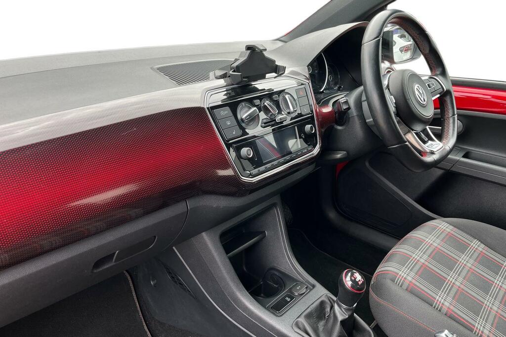 Volkswagen Up 1.0 115Ps Up Gti FP68TXW Red #2