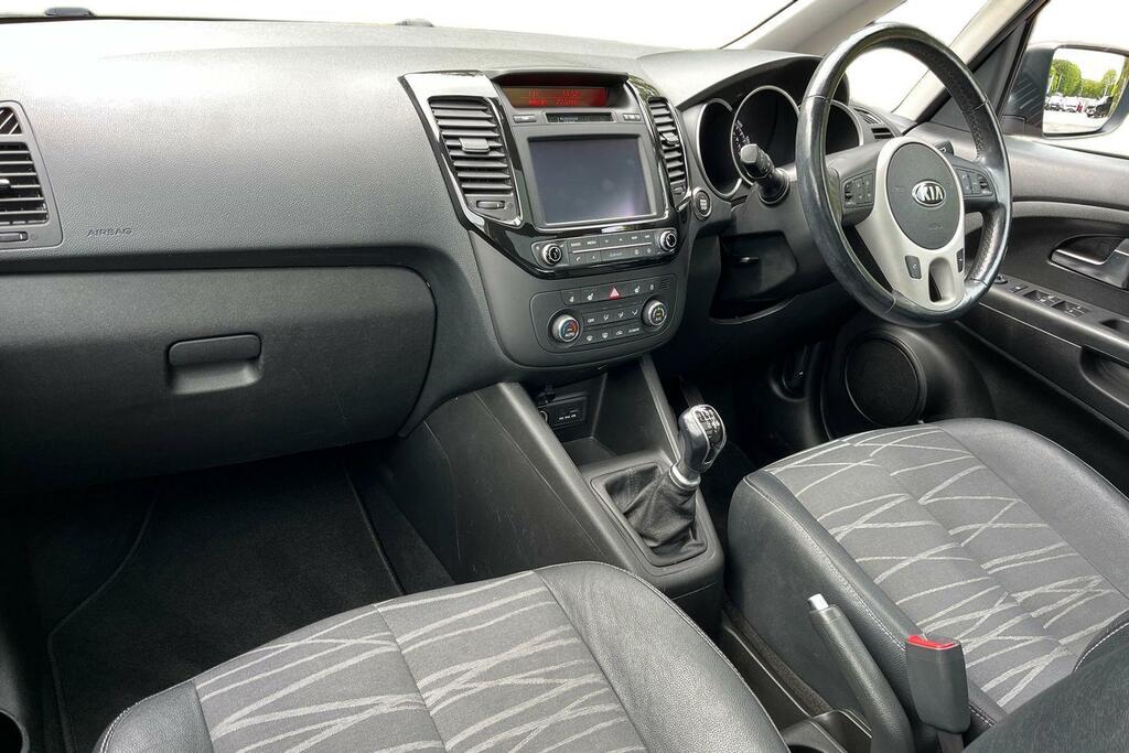 Kia Venga 1.6 4 Euro 6 Ss Red #2