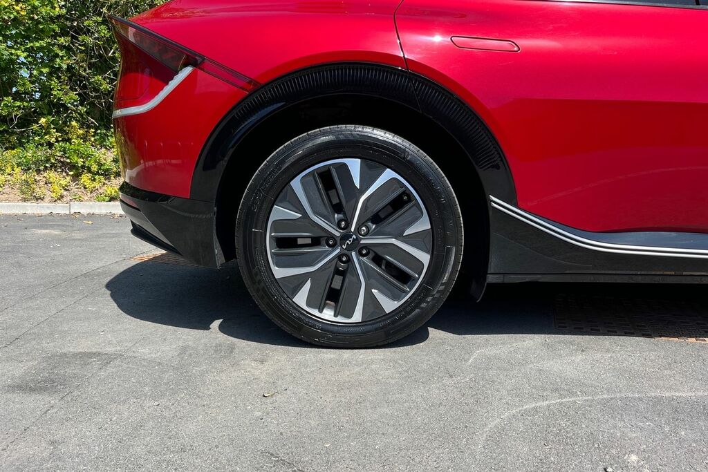 Kia EV6 77.4Kwh Air WF73GUC Red #5