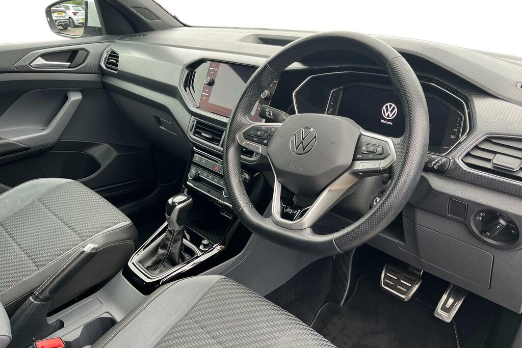 Volkswagen T-Cross 1.0 Tsi 110 R-line Dsg White #6