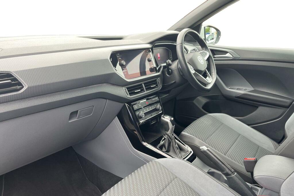 Volkswagen T-Cross 1.0 Tsi 110 R-line Dsg White #2