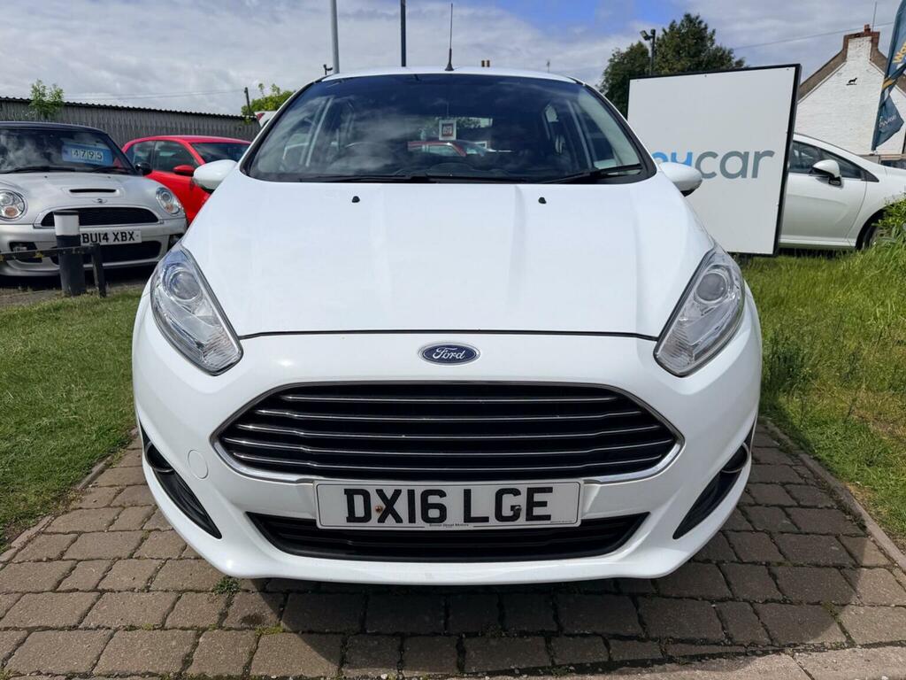 Ford Fiesta Hatchback 1.25 Zetec Euro 6 201616 DX16LGE White #2