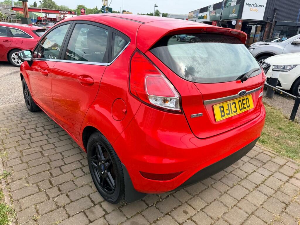 Ford Fiesta Hatchback 1.0T Ecoboost Zetec Euro 5 Ss 20 BJ13OEO Red #4