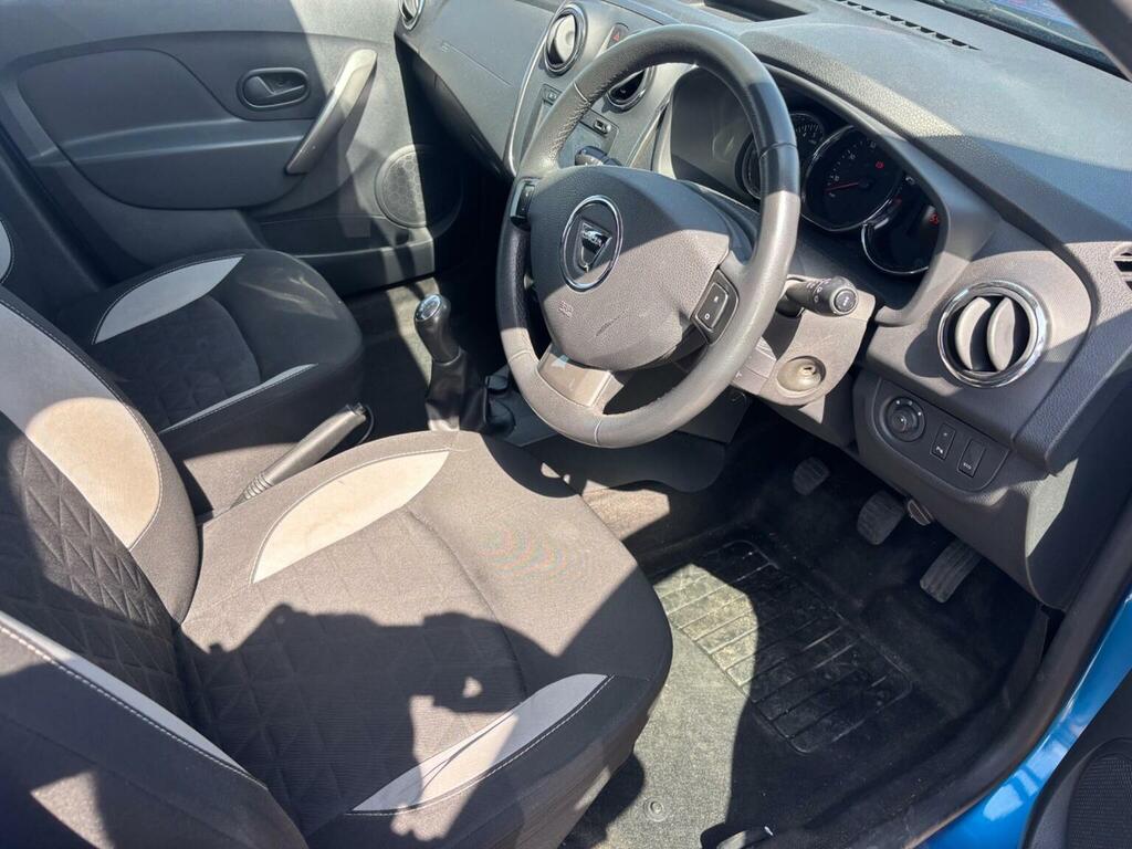 Dacia Sandero Stepway Hatchback 0.9 Tce Laureate Euro 6 Ss 2016 Blue #3