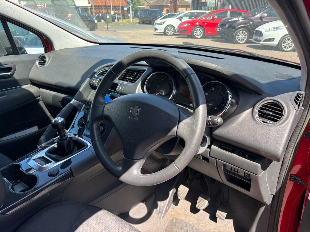 Peugeot 3008 Suv 1.6 Hdi Active Euro 5 201212 Red #3