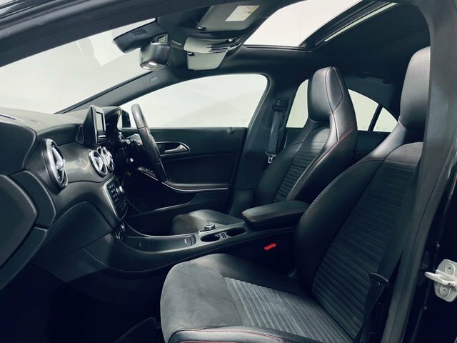 Mercedes-Benz CLA Class Cla220 Cdi Amg Sport Black #6