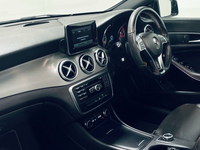 Mercedes-Benz CLA Class Cla220 Cdi Amg Sport Black #5