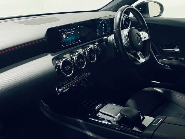 Mercedes-Benz A Class A250e 15.6Kwh Amg Line LR71RWY White #4