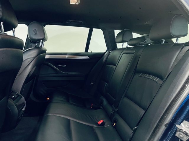 BMW 5 Series 525D M Sport Touring YD65VXH Blue #4