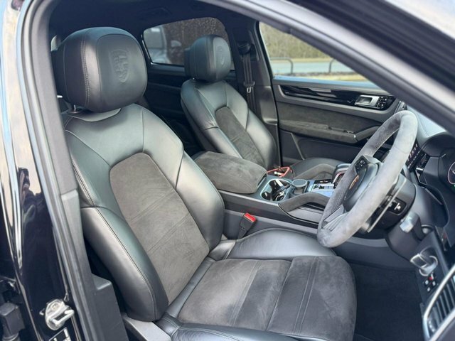 Porsche Cayenne V6 Coupe SW69FLE Black #6