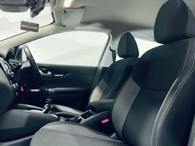 Nissan Qashqai Dci Acenta Suv CE18FBJ Silver #5