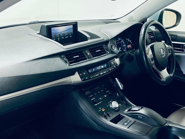 Lexus CT 200H Se-l Hatchback Blue #5
