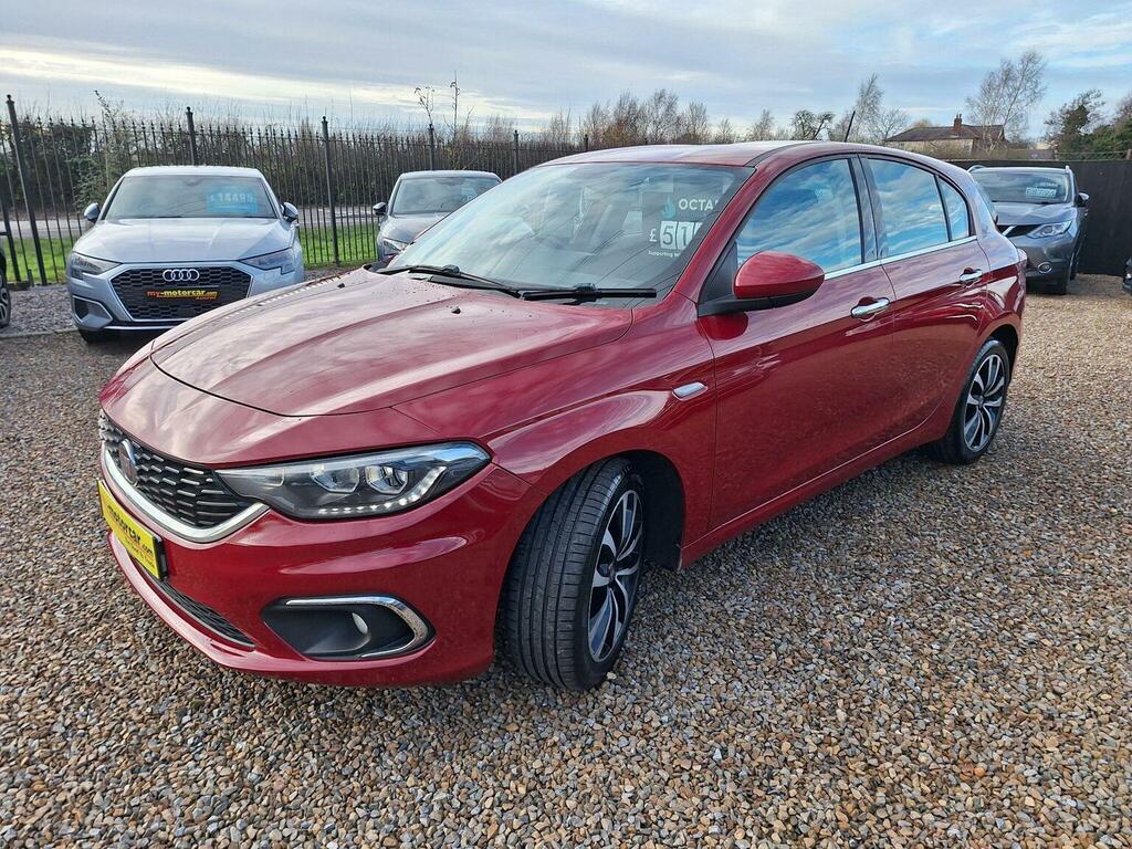 Fiat Tipo Hatchback 1.4 Mpi Lounge Euro 6 201767 KR54VLS Red #6