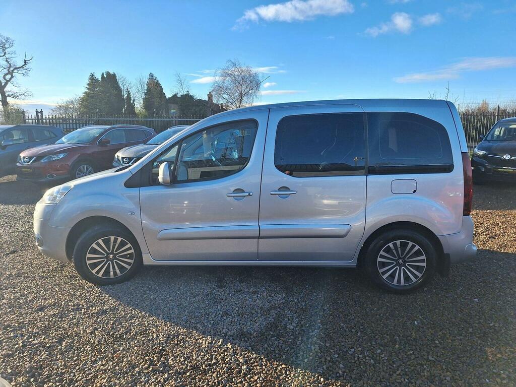 Peugeot Partner Tepee Mpv 1.6 Hdi Tepee S Egc Ss 201313 Silver #5