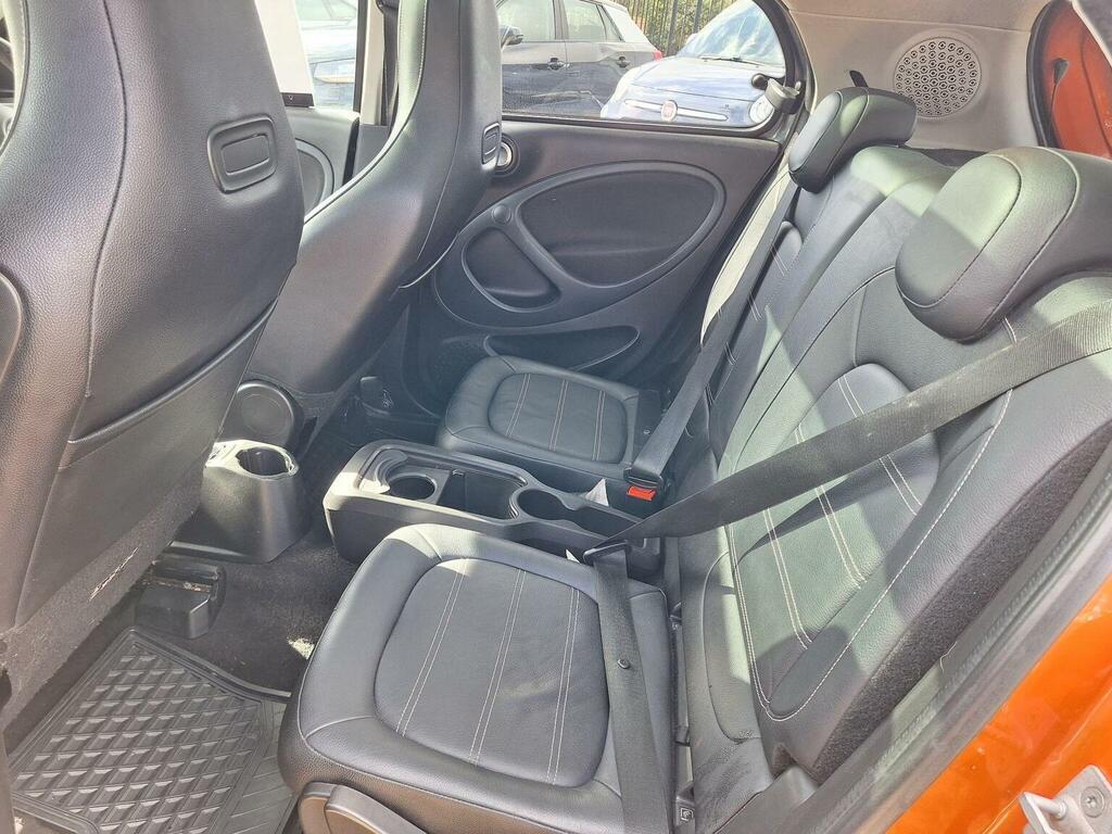 Smart Forfour Hatchback Eq 17.6Kwh Prime Premium 22K Orange #6