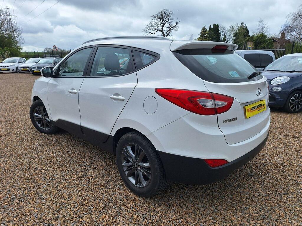 Hyundai Ix35 Suv 2.0 Crdi Se 4Wd Euro 5 Nav 201464 White #3
