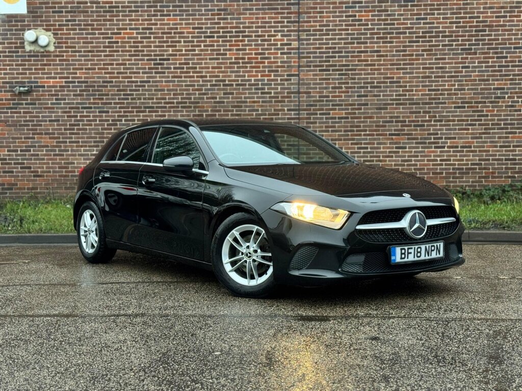 Mercedes-Benz A Class 1.5 A180d Se 7G-dct Euro 6 Ss Black