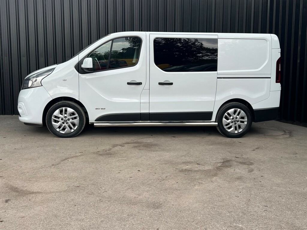 Nissan NV300 1.6 Dci 1.0T Tekna L1 H1 Crew Van 6 Seat  #2