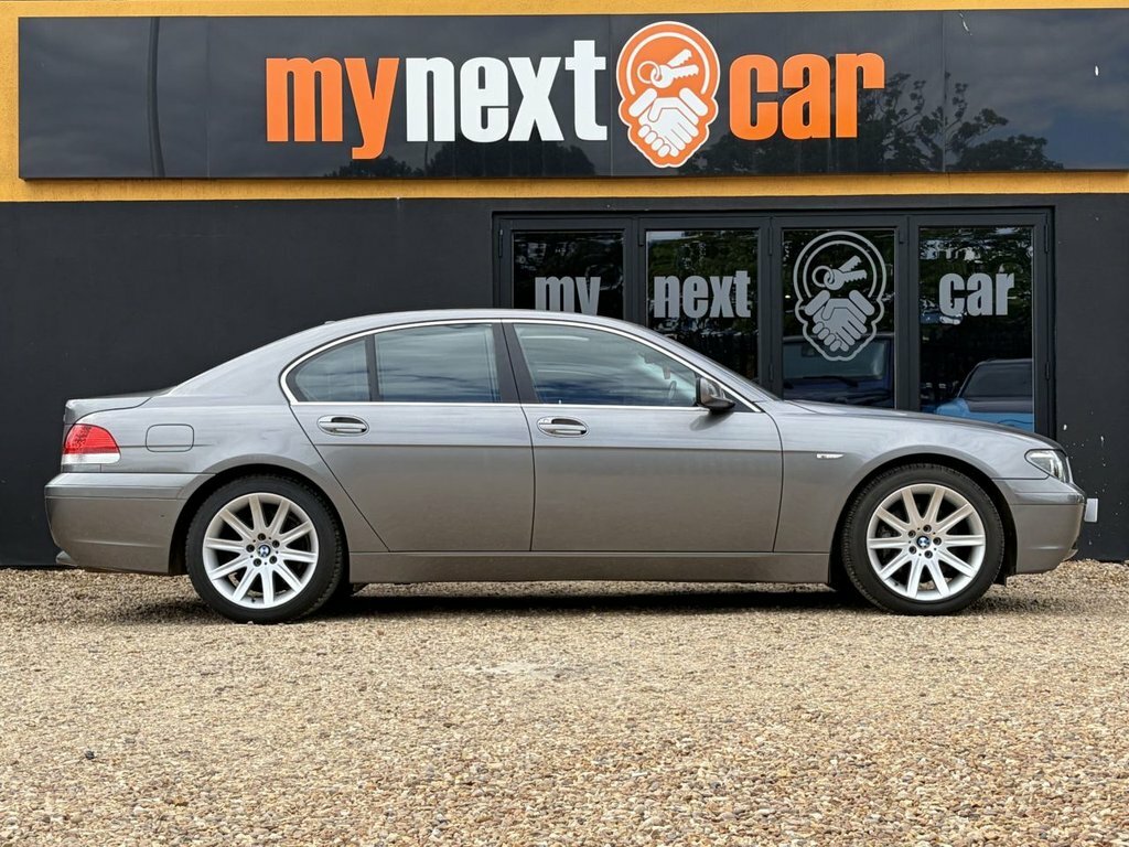 BMW 7 Series Saloon 3.0 Black #10