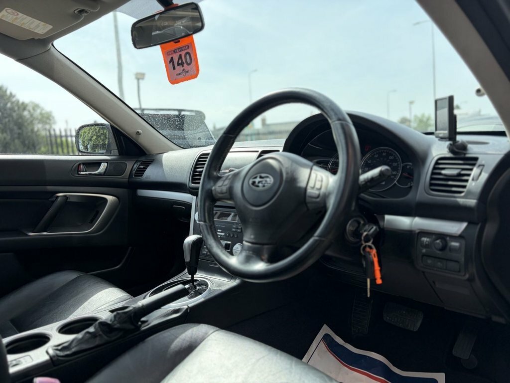 Subaru Outback 2.5 Se Black #11
