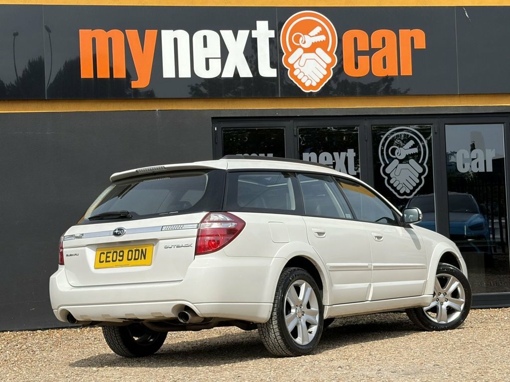 Subaru Outback 2.5 Se Black #9