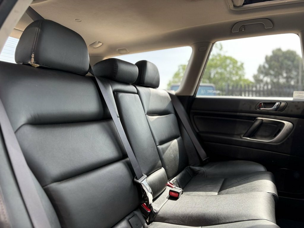 Subaru Outback 2.5 Se Black #22