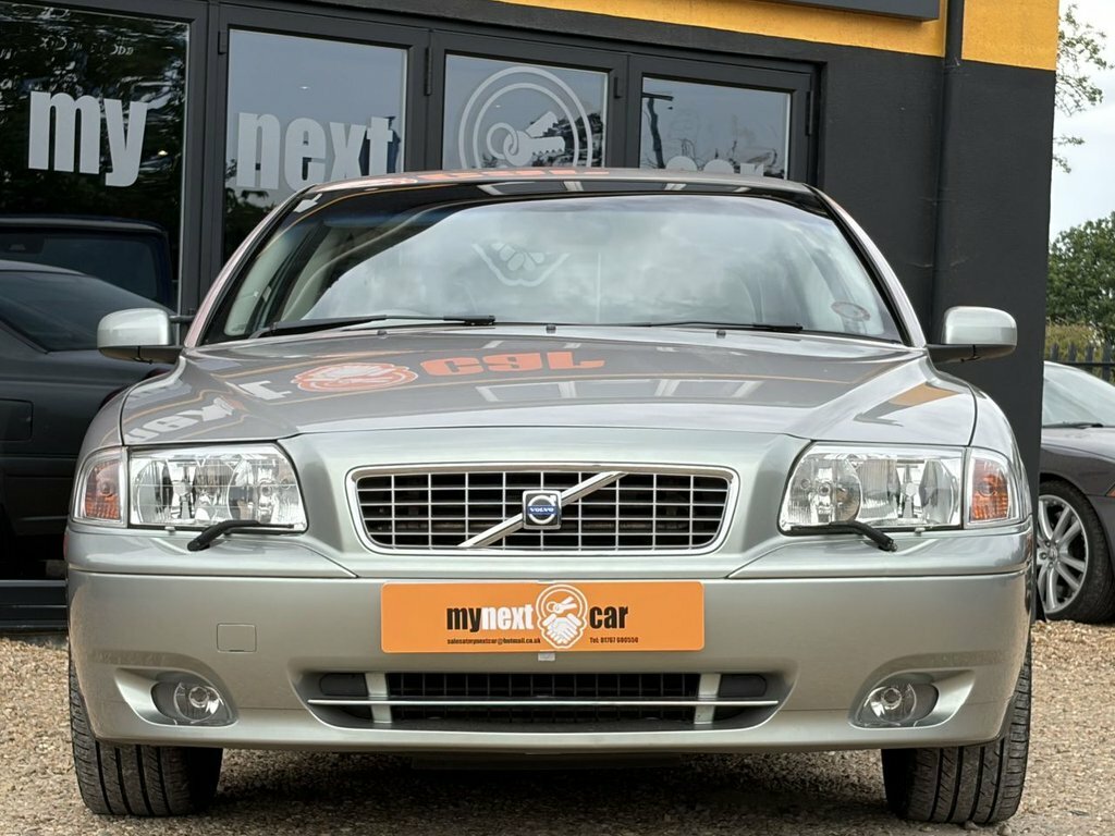 Volvo S80 Gold #3