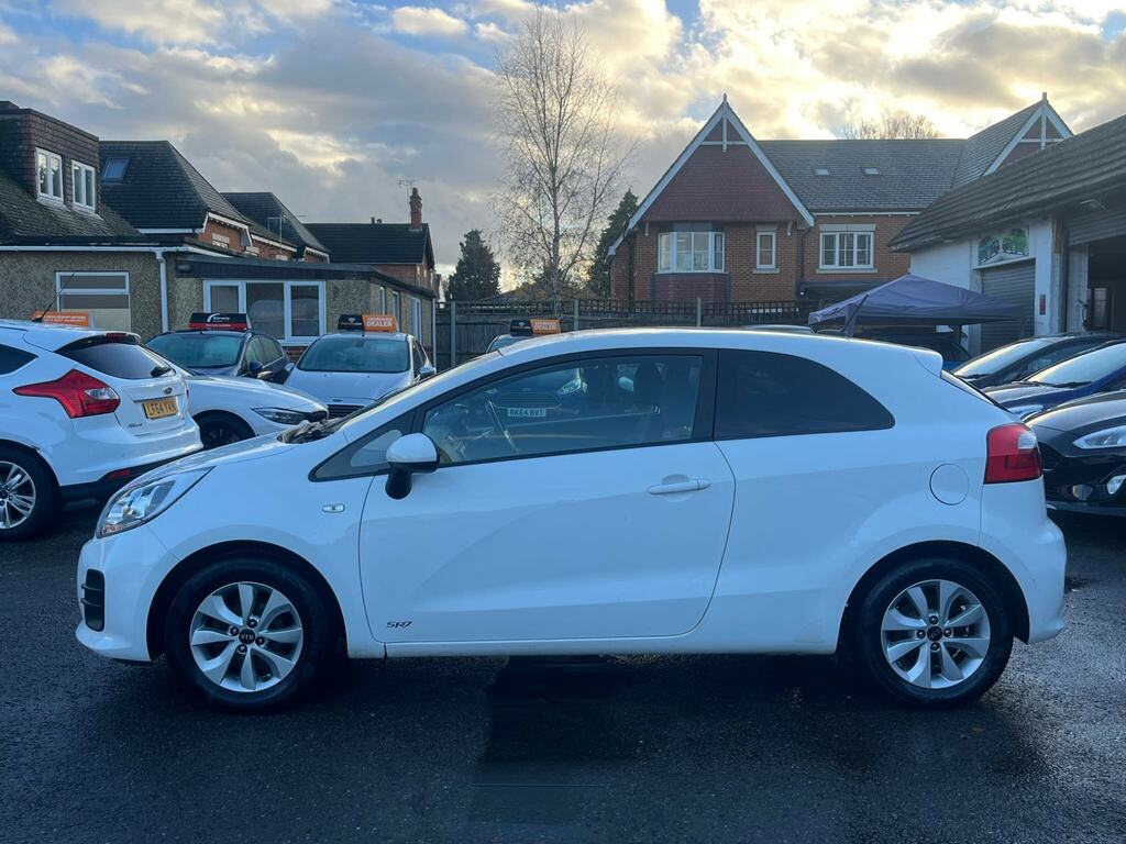 Kia RIO 1.25 Sr7 Euro 6 SC16FXT White #3