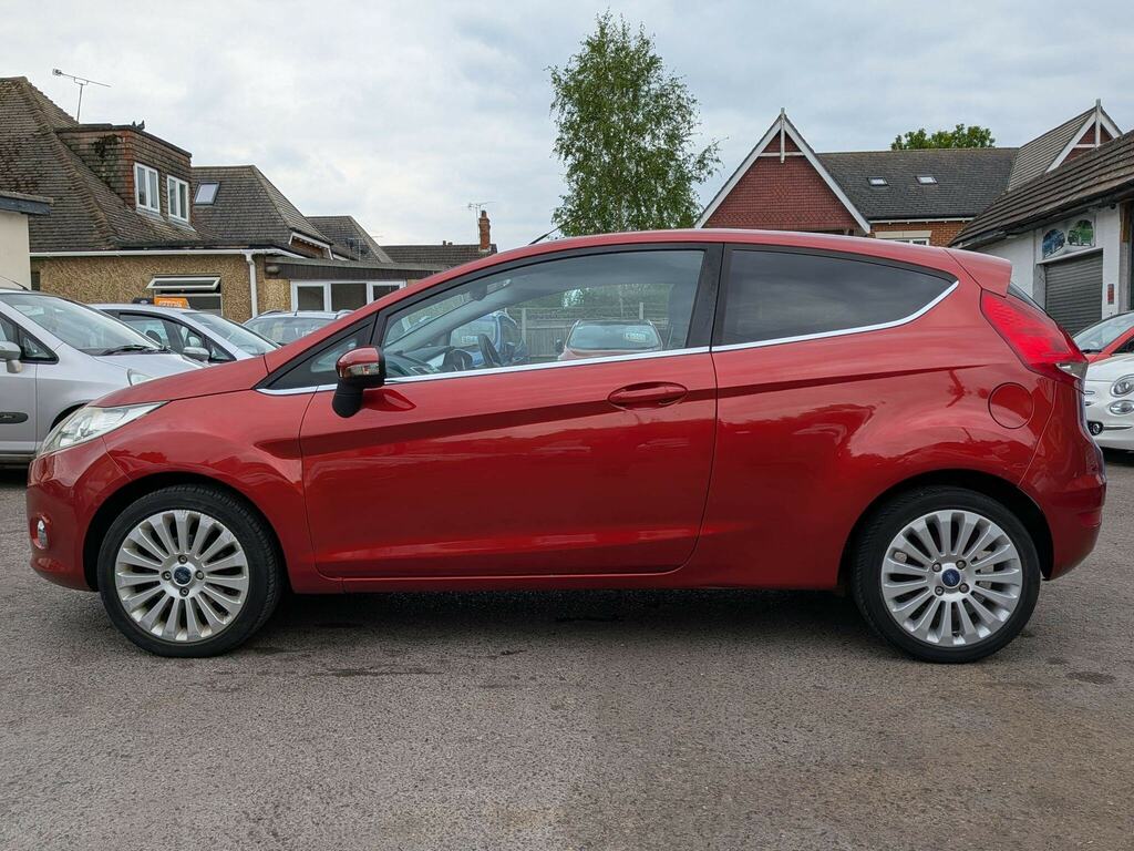 Ford Fiesta 1.4 Titanium WJ58GYV Red #5