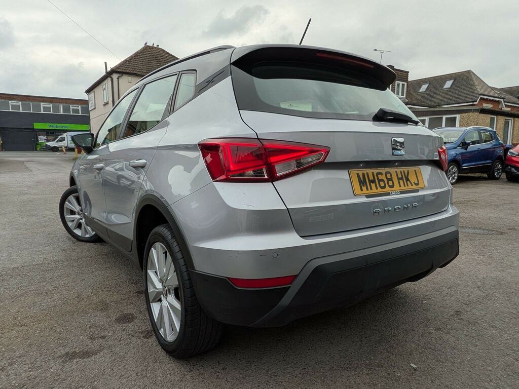Seat Arona 1.6 Tdi Se Technology Lux Euro 6 Ss MH68HKJ Silver #4