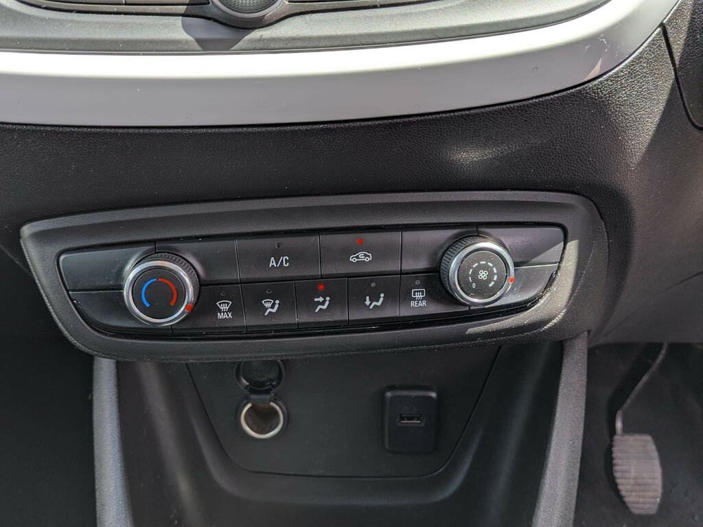 Vauxhall Crossland X 1.2 Elite 2019 Silver #11