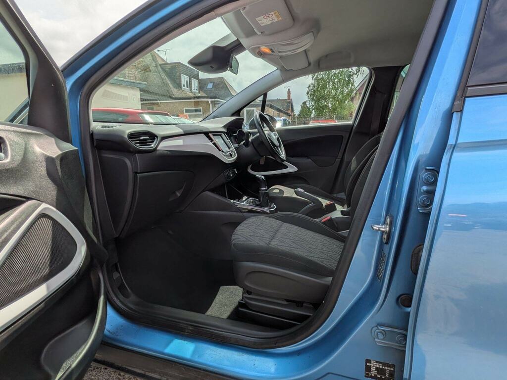 Vauxhall Crossland X 1.2 Elite 2019 Silver #19