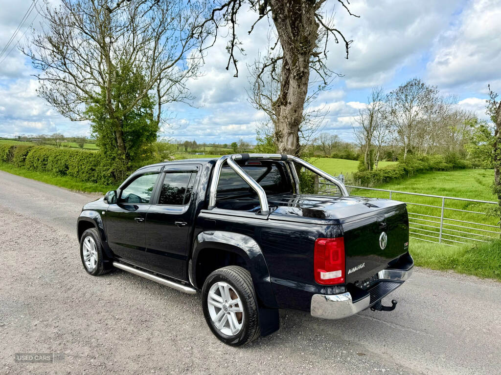 Volkswagen Amarok D Cab Pick Up Highline 2.0 Bitdi 180 Bmt 4Mtn Black #6