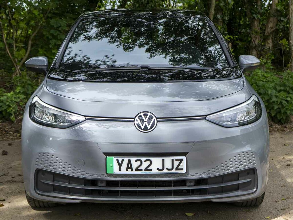 Volkswagen ID.3 Life YA22JJZ #2