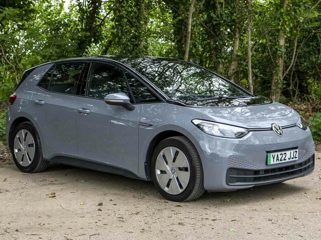Volkswagen ID.3 Life YA22JJZ