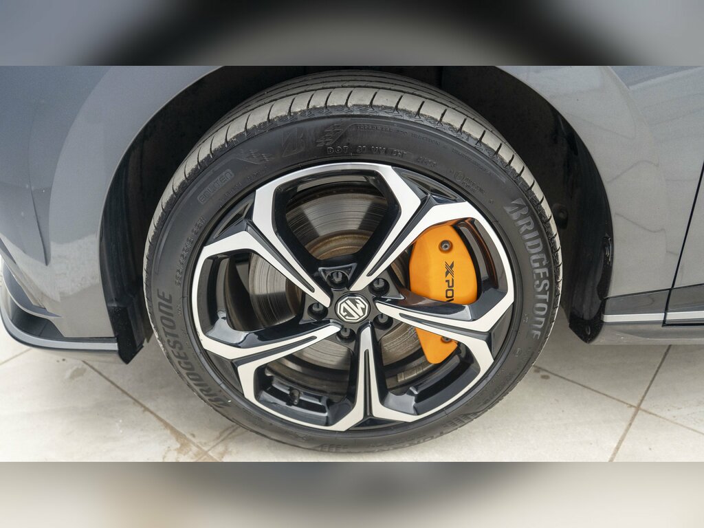 MG Xpower 320Kw Ev Xpower 64Kwh Orange #10
