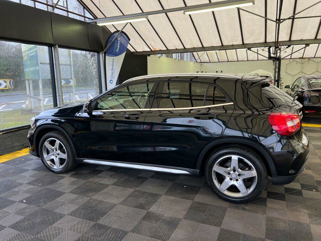 Mercedes-Benz GLA Class Gla220 Cdi 4Matic Amg Line RX15RVN Black #4