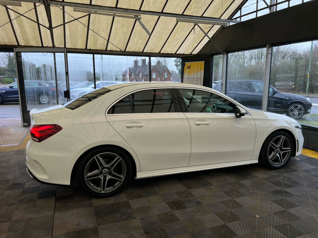 Mercedes-Benz A Class A 200 Amg Line NU69FYN White #6