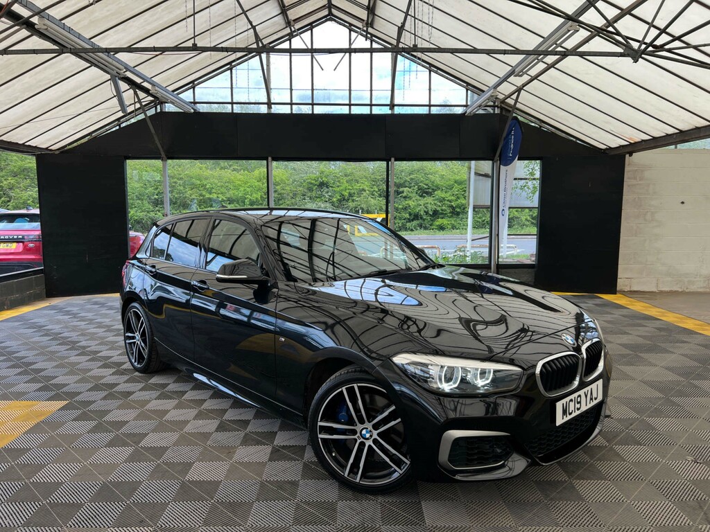 BMW 1 Series Hatchback Black