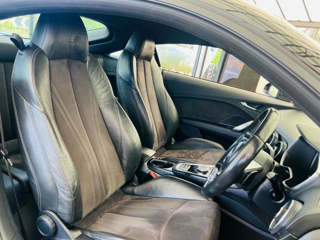 Audi TT Coupe VN16FYJ Black #6