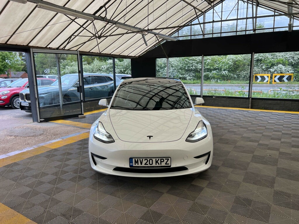 Tesla Model 3 Saloon MV20KPZ White #3