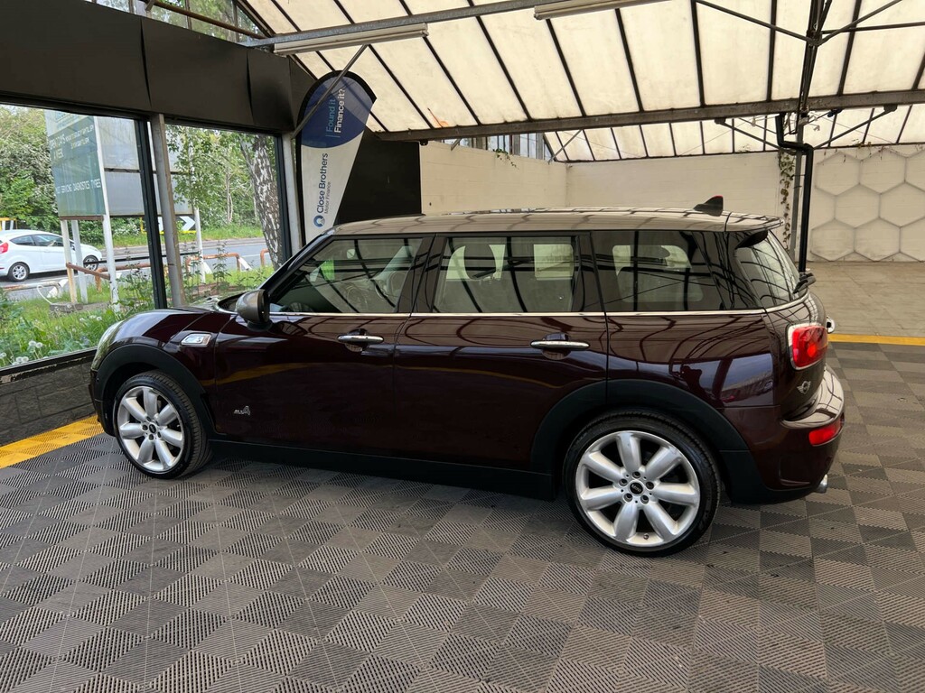 Mini Clubman Estate WK67XEP Red #5