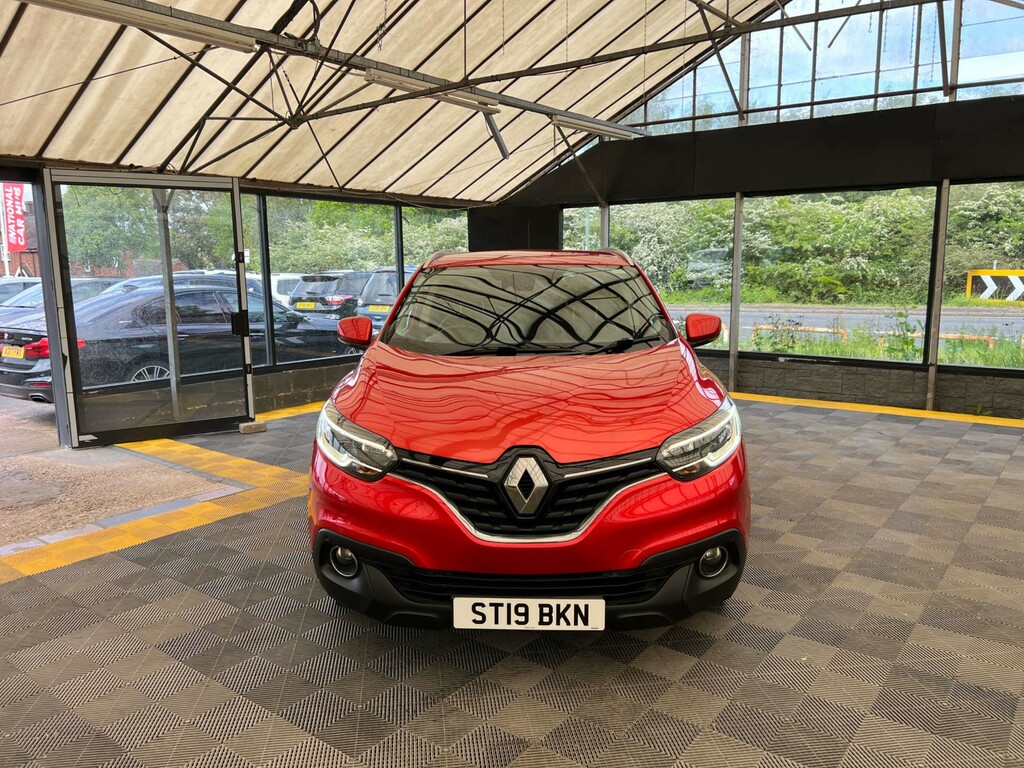 Renault Kadjar Suv ST19BKN Red #3