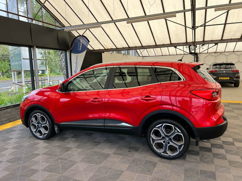 Renault Kadjar Suv ST19BKN Red #5