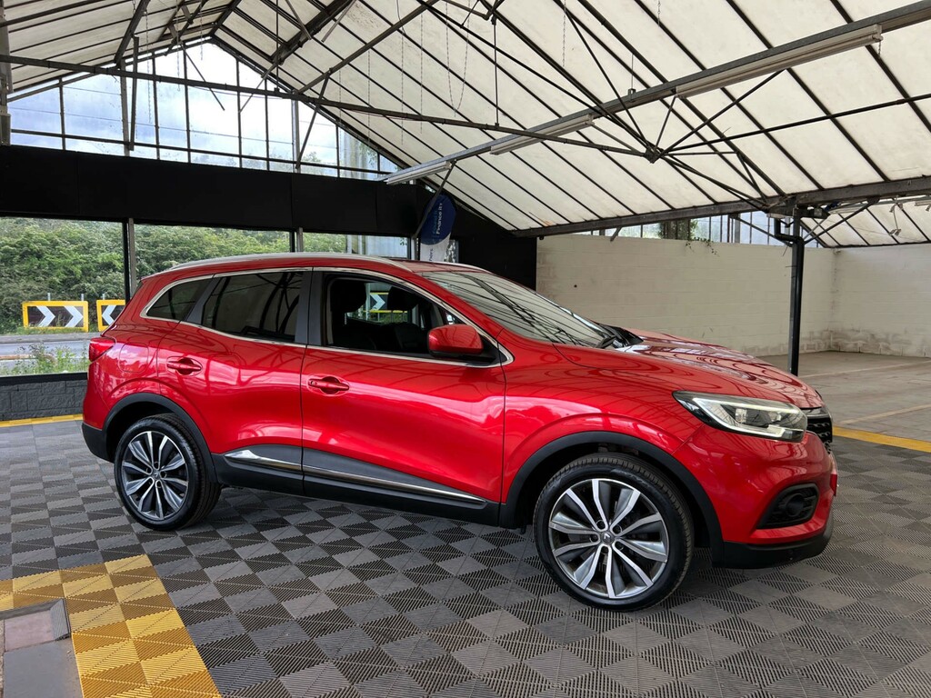 Renault Kadjar Iconic Tce HT19OMP Red #2
