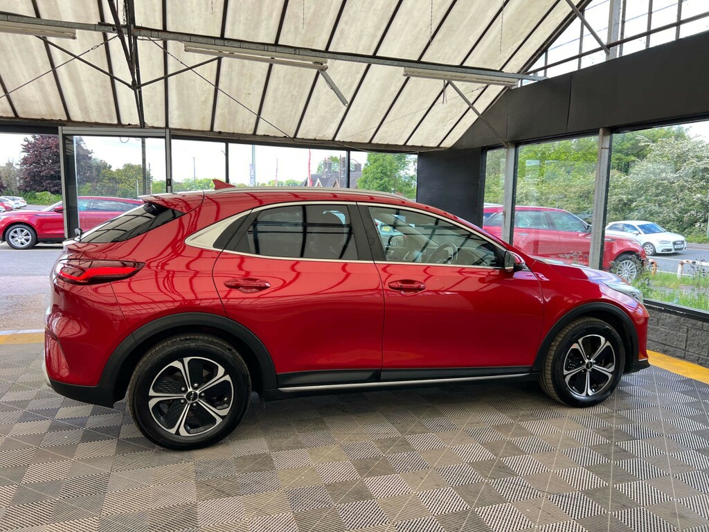 Kia Xceed Suv HY22JBZ Red #6