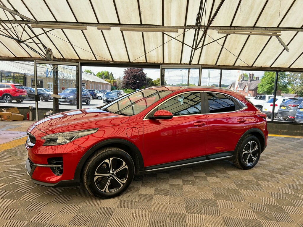 Kia Xceed Suv HY22JBZ Red #3